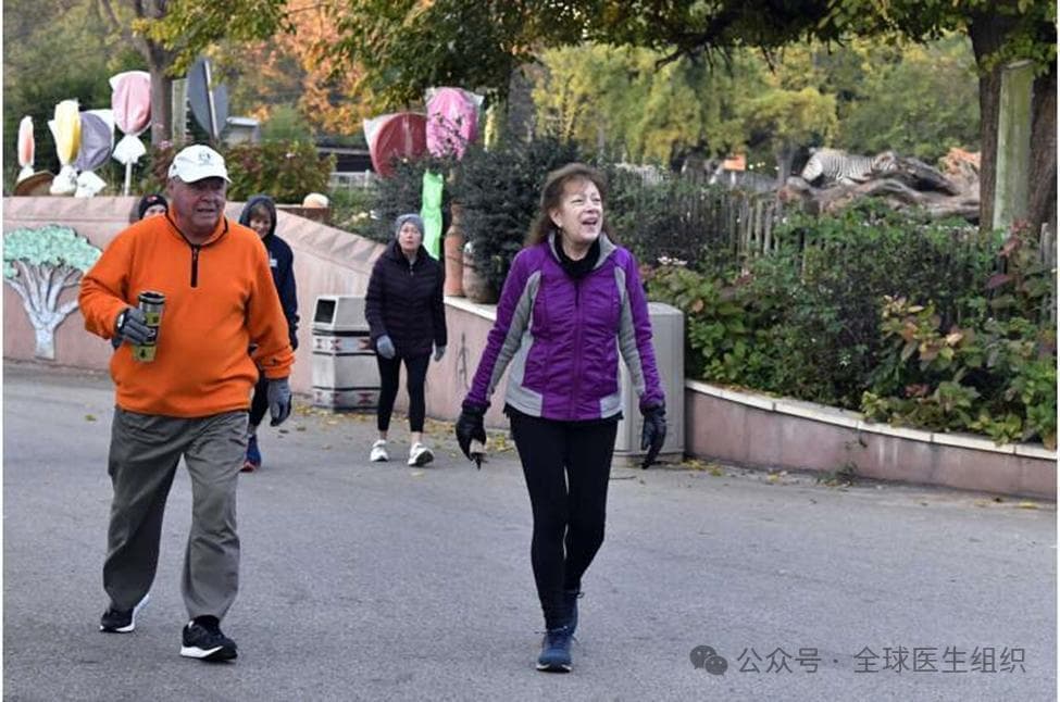 哈佛医学专家研究证明：散步对个人健康有哪些益处？