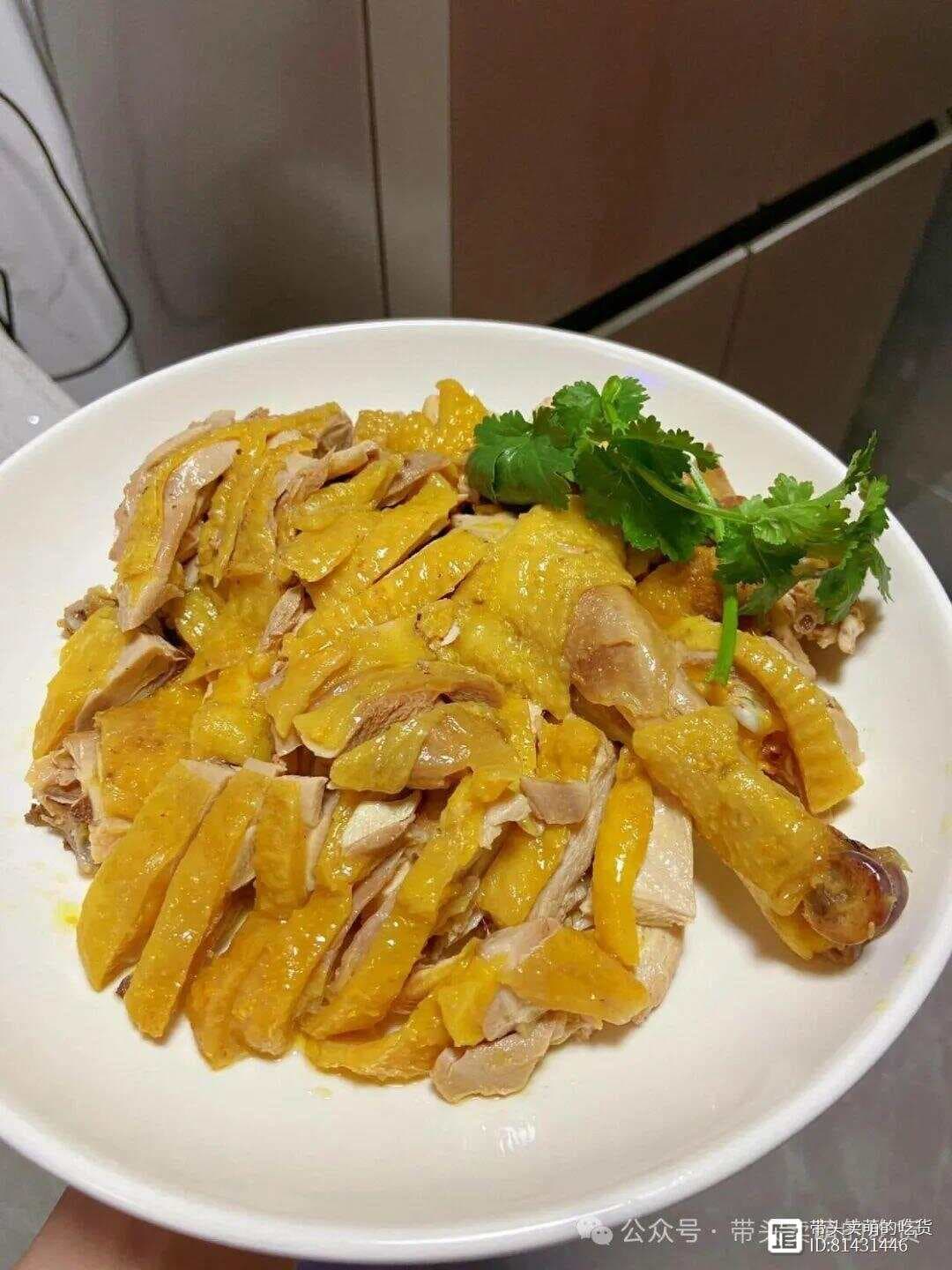 经典粤菜隔水蒸鸡，原汁原味老广吃了都说好