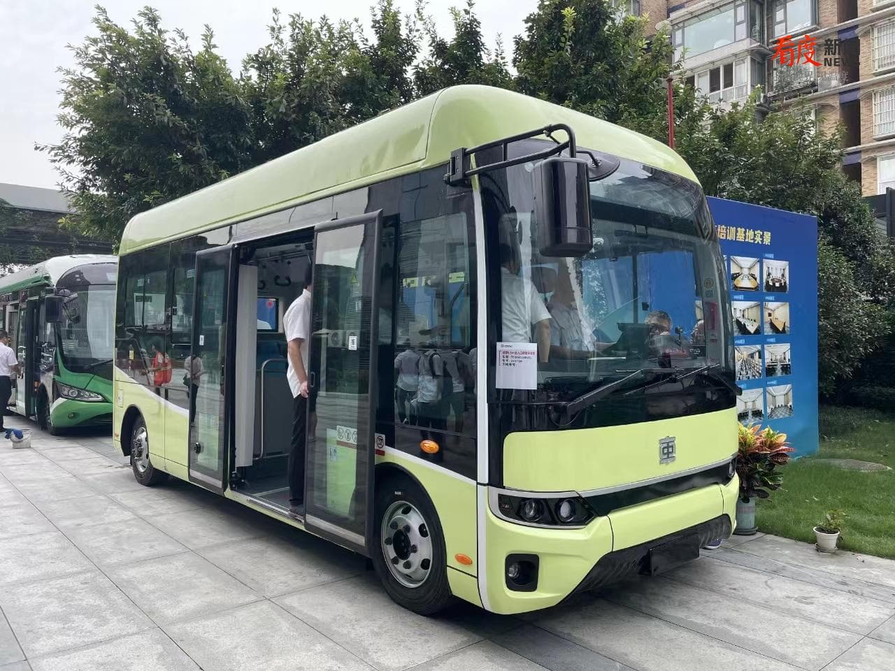 成都公交年底将推新车型：续航大幅提升至200公里，增加3个座位
