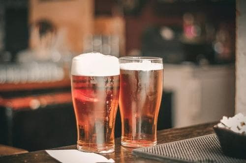 孕妇可以喝啤酒吗？孕期要严格禁酒