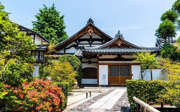 曹娥景区，千年传承的历史与文化