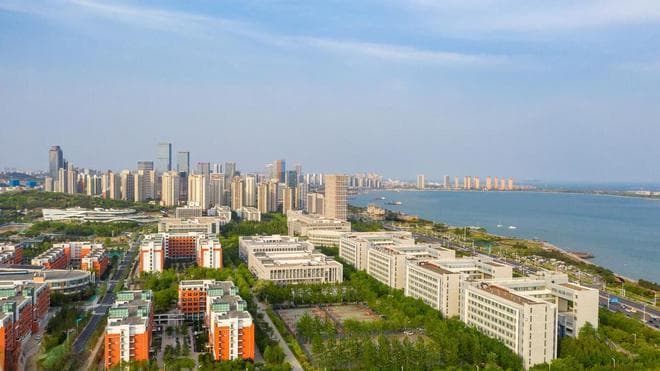 什么！都2025年了，华东还有这些地级市没有公办本科大学？