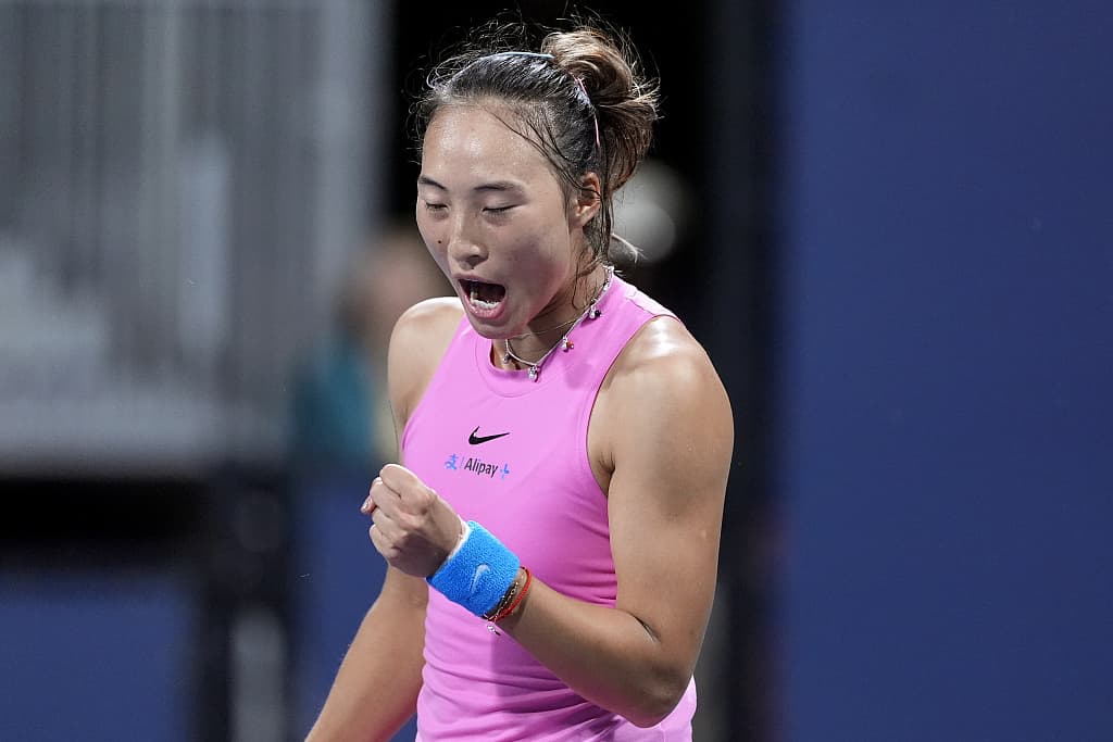 郑钦文、王欣瑜过关，中国女网两人晋级迈阿密公开赛32强