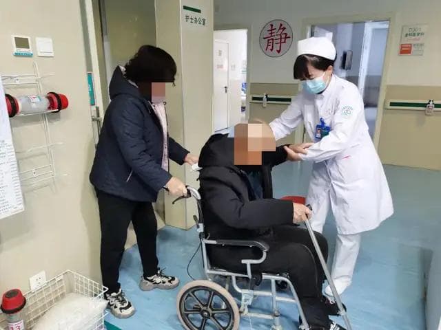 叙事护理——病房里的“忘事儿”大爷与暖心日常