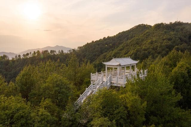 盐城观音山迎来最美秋季，兼具观光与心灵休憩