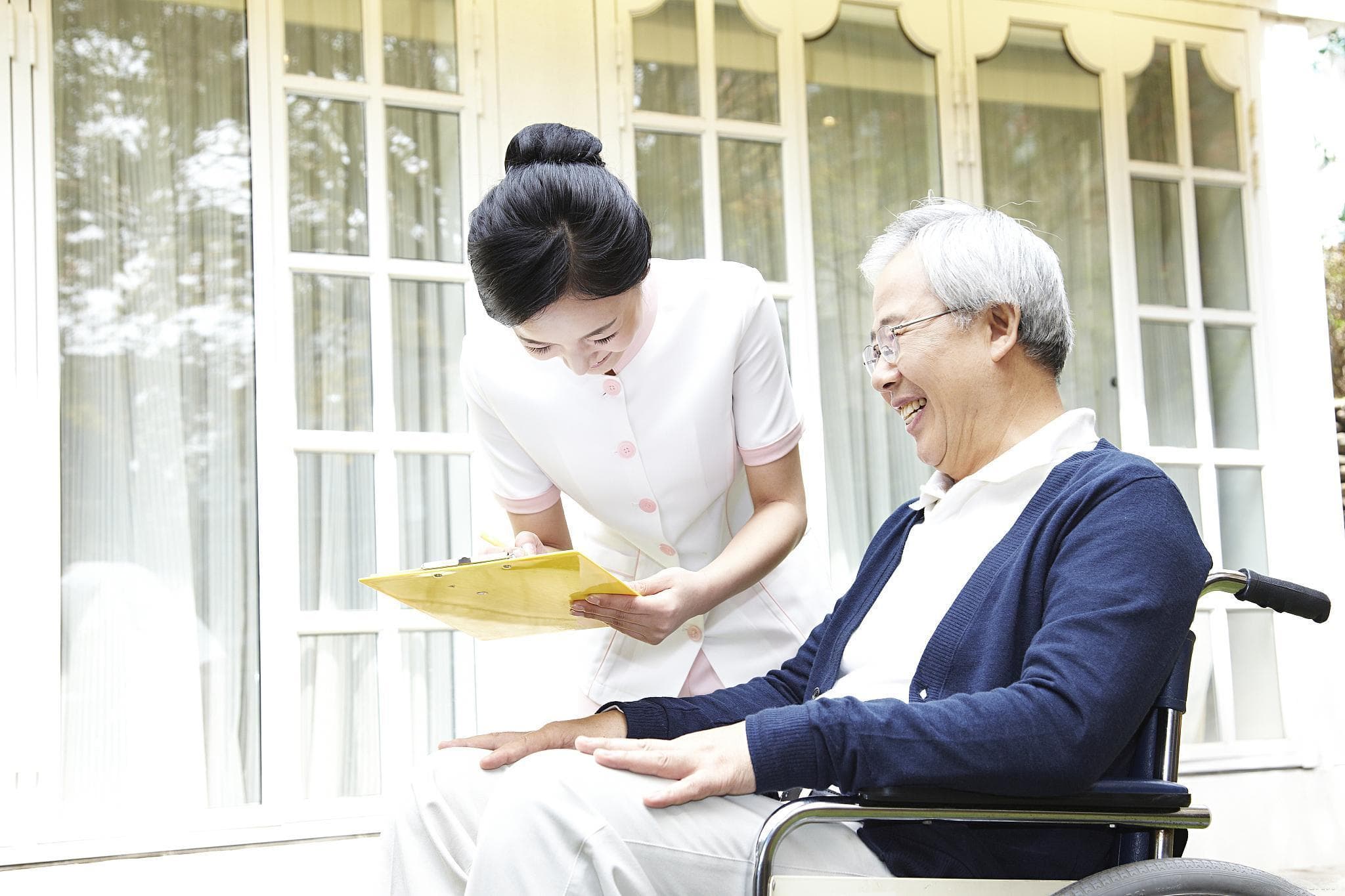 养老行业晋升路径的探索与分析