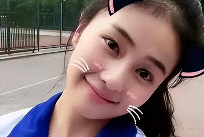 白鹿：从网红到顶流女星，她的逆袭之路有多燃？