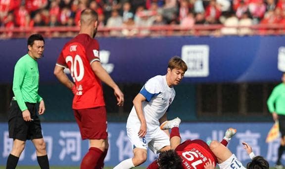 中超第二轮战报：河南主场2-2战平梅州客家，德尼奇力挽狂澜