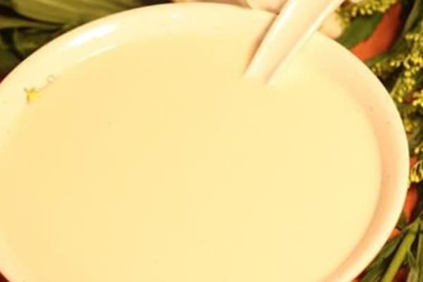 睡觉时总打呼噜 这些食疗方式帮你缓解症状