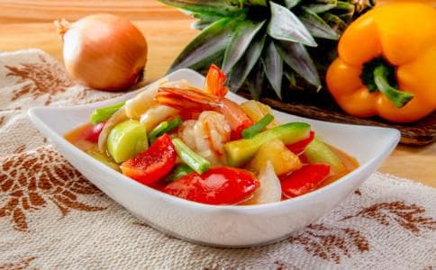 清肺润肺吃什么？4款食谱保护肺部健康