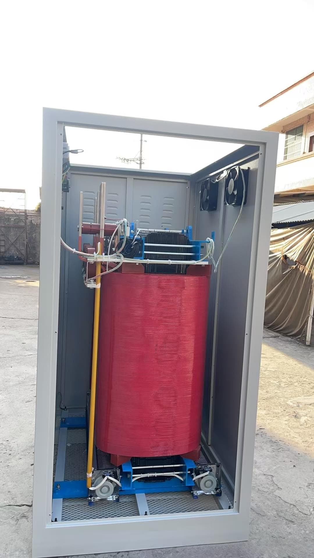 模块化磁芯设计：三相400V380V变660V打造光伏电站的"电压调节器"