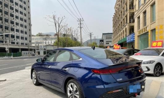 10万元二手车该怎么选？保值、操控、性价比三选一，你选哪一个？