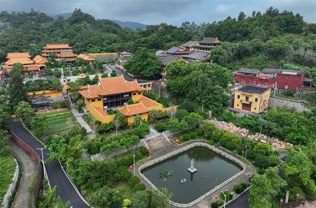 百丈怀海：我国宗教文化史上的划时代人物