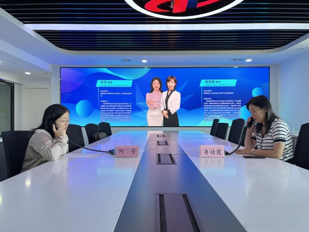 11岁孩子被同学打成轻伤二级，谁该承担赔偿责任？关于未成年人保护，律师最新提醒
