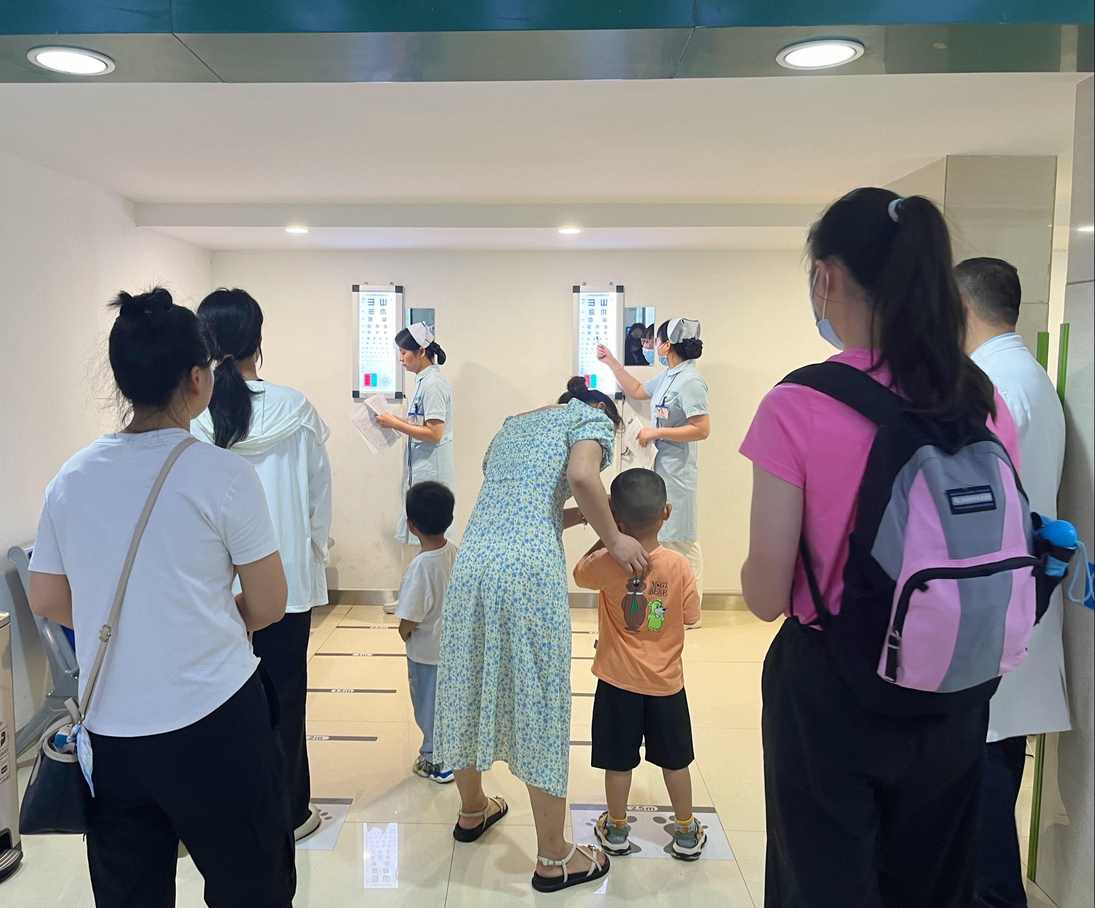 暑假旅行OK镜怎么护理？眼科医生给出专业建议