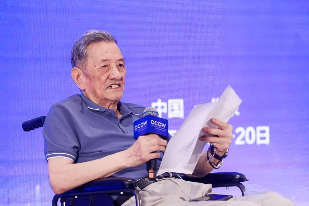 AI碰撞开源，路向何方？（附《2024中国开源发展现状》下载链接）