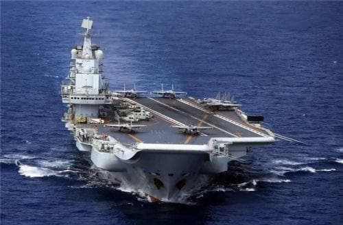 中国采购4艘二手航母，为什么中国海军只选择续建“辽宁”舰？