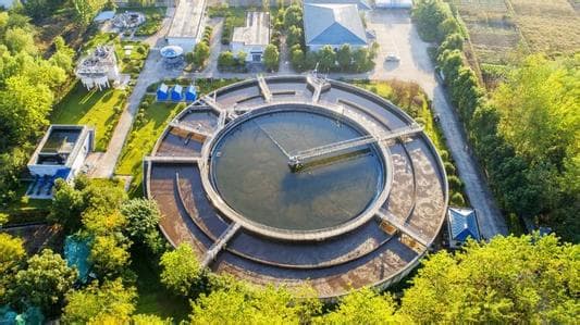 城市污水处理厂址选择平面及高程布置