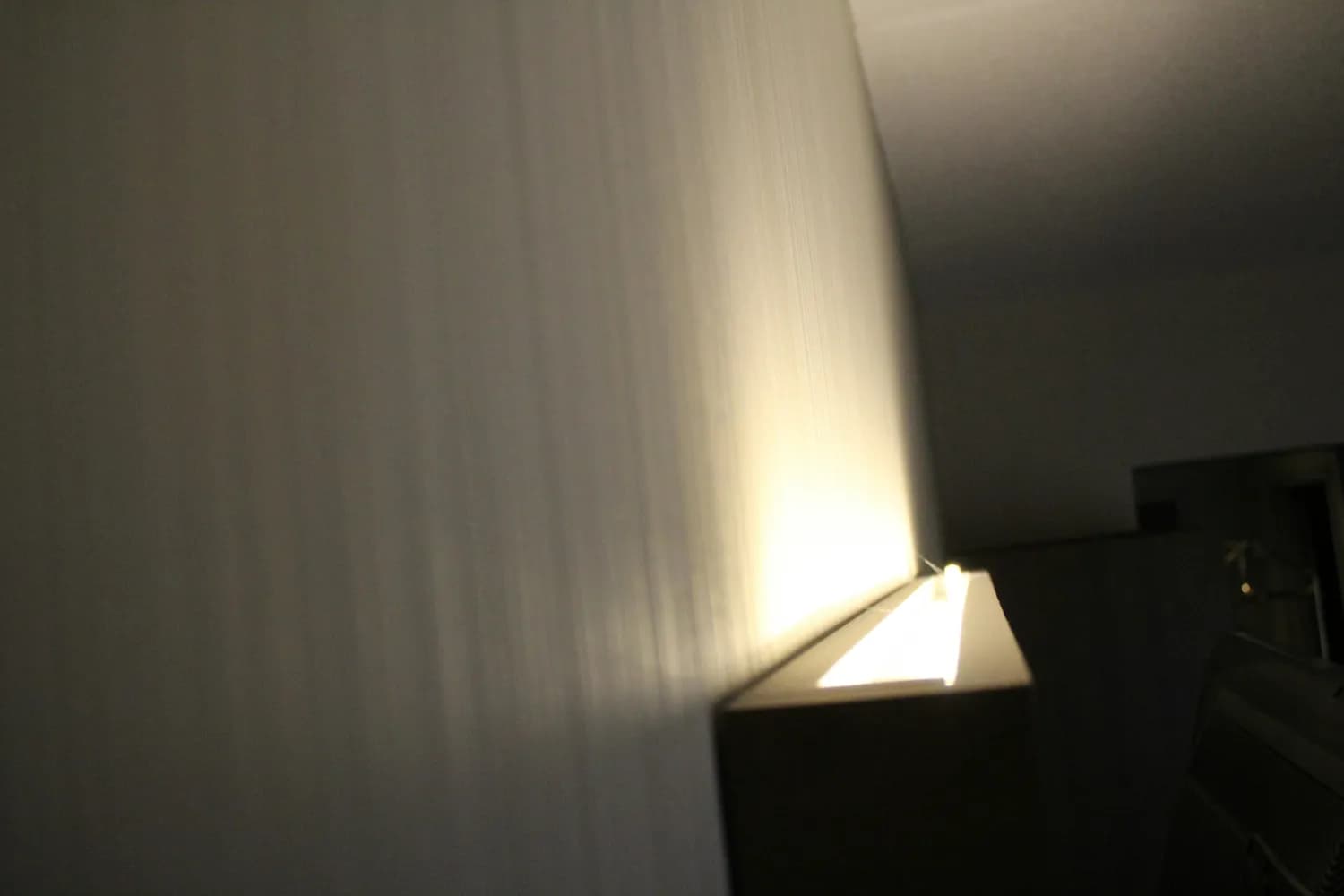 恐怖片拍摄全攻略：从光线到心理的全方位解析
