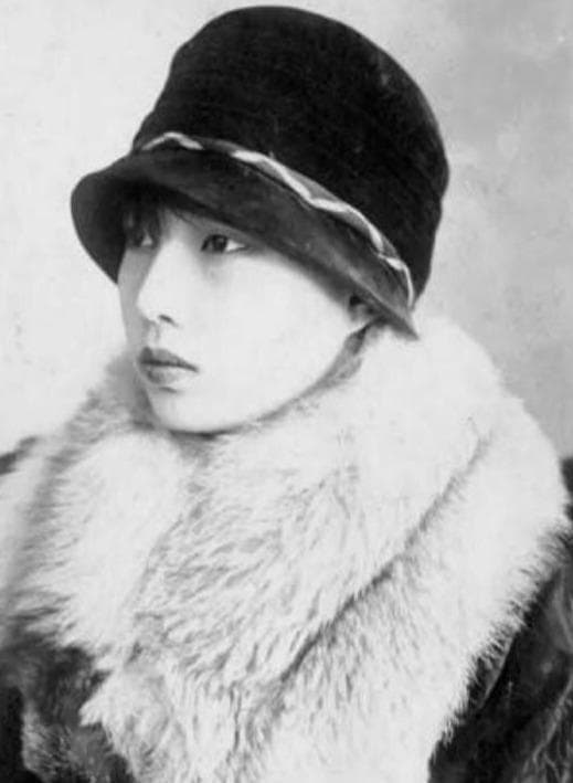 "京剧冬皇"孟小冬：情断“绝配”梅兰芳，情寄“知己”杜月笙