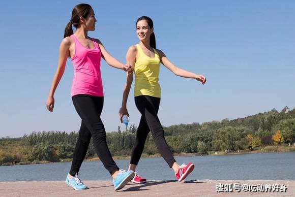 不想跑步了，快走也是不错的运动方式，但要记住快走的“三要素”