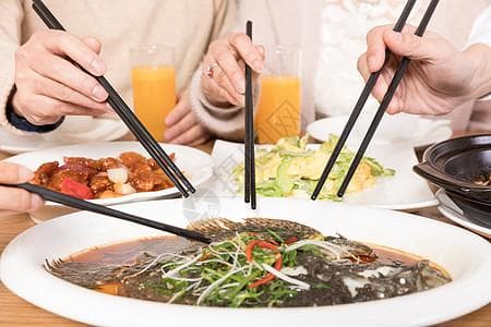 咽喉炎患者吃鱼有讲究，过敏体质慎食