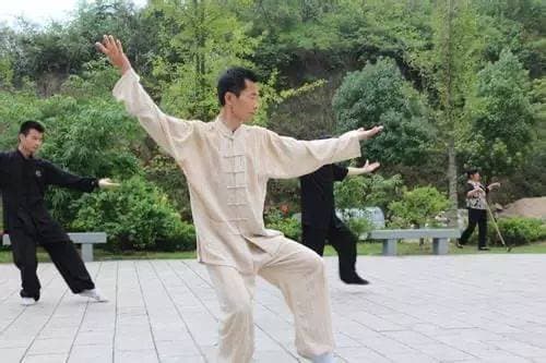 八段锦的历史渊源：探寻这一古老健身术的秘密