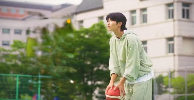 农历四月的雅称：槐月、麦月、余月、梅月