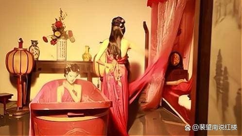 晴雯为何拒绝与贾宝玉共浴？碧痕前车之鉴，他是馋人家的身子而已