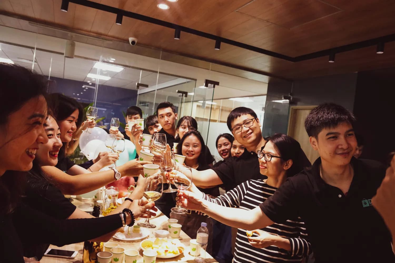 老同事聚会：感恩满满，回忆杀爆表