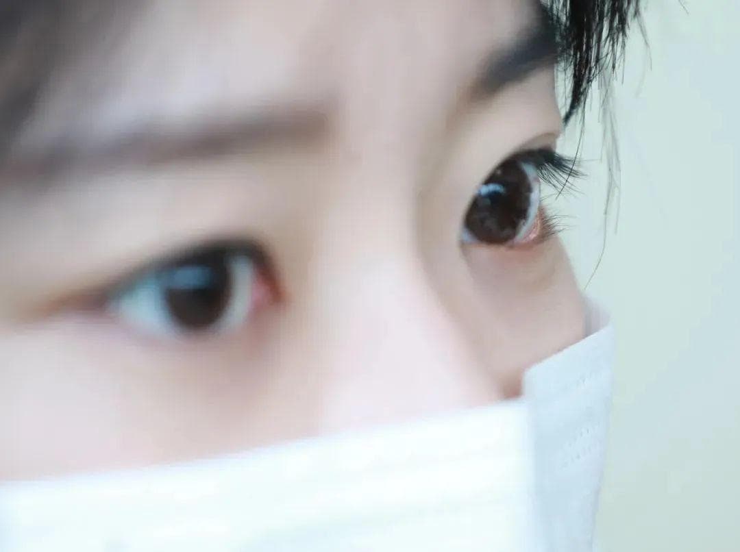 生活科普|眼睛是健康的“信号灯”！医生提醒：没事要多照照镜子！