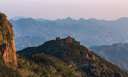 九仙山：自然与文化的交融之旅 🌄