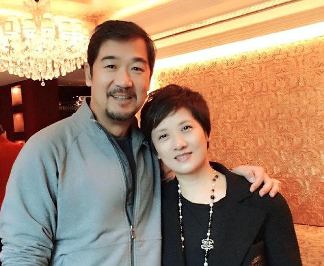 邓婕：用坚韧母爱感化叛逆继子，组建和谐家庭
