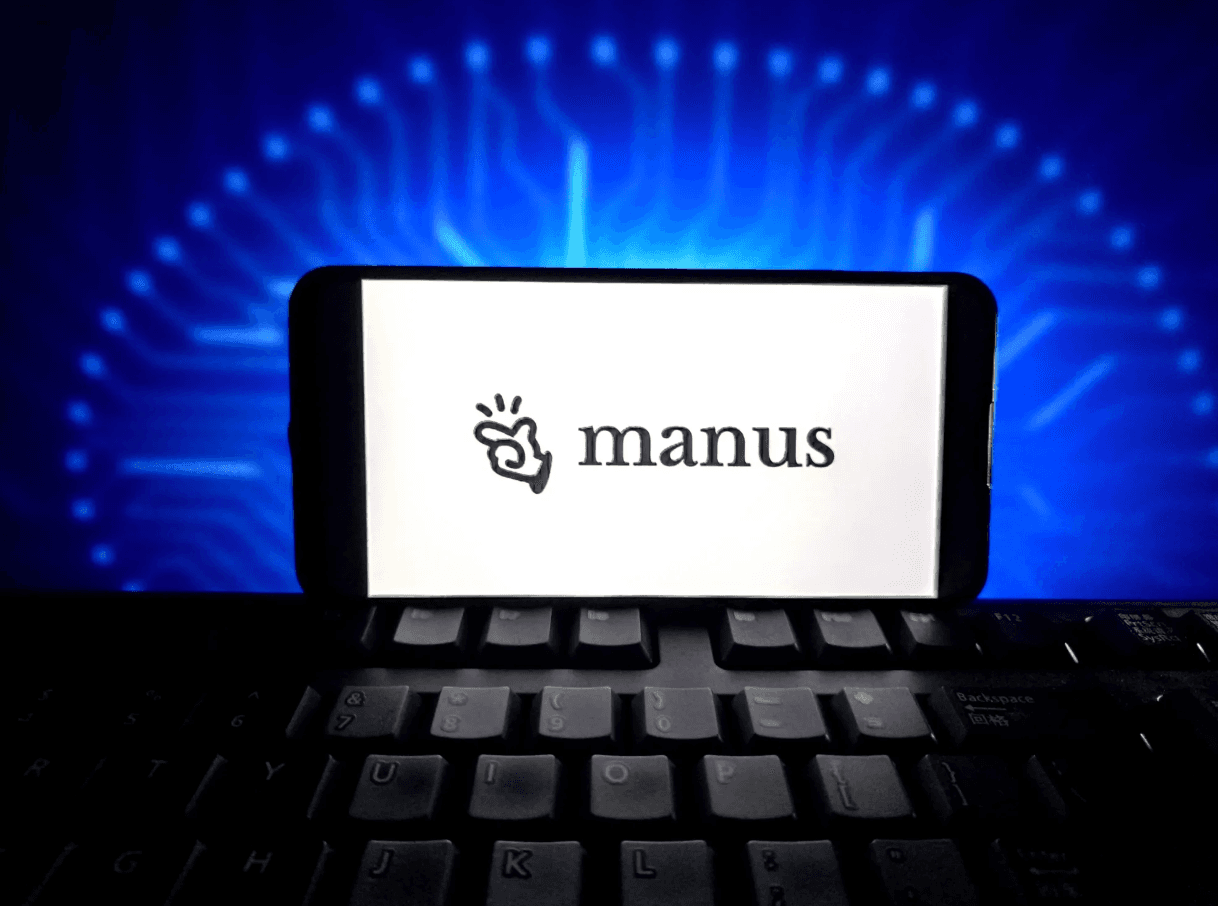 彭博社关注Manus：美国AI优势再遭挑战，产品评价褒贬不一