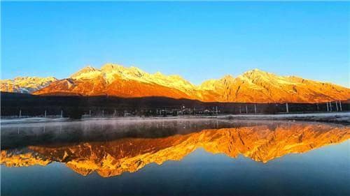 玉龙雪山日照金山：4大观赏点官方攻略