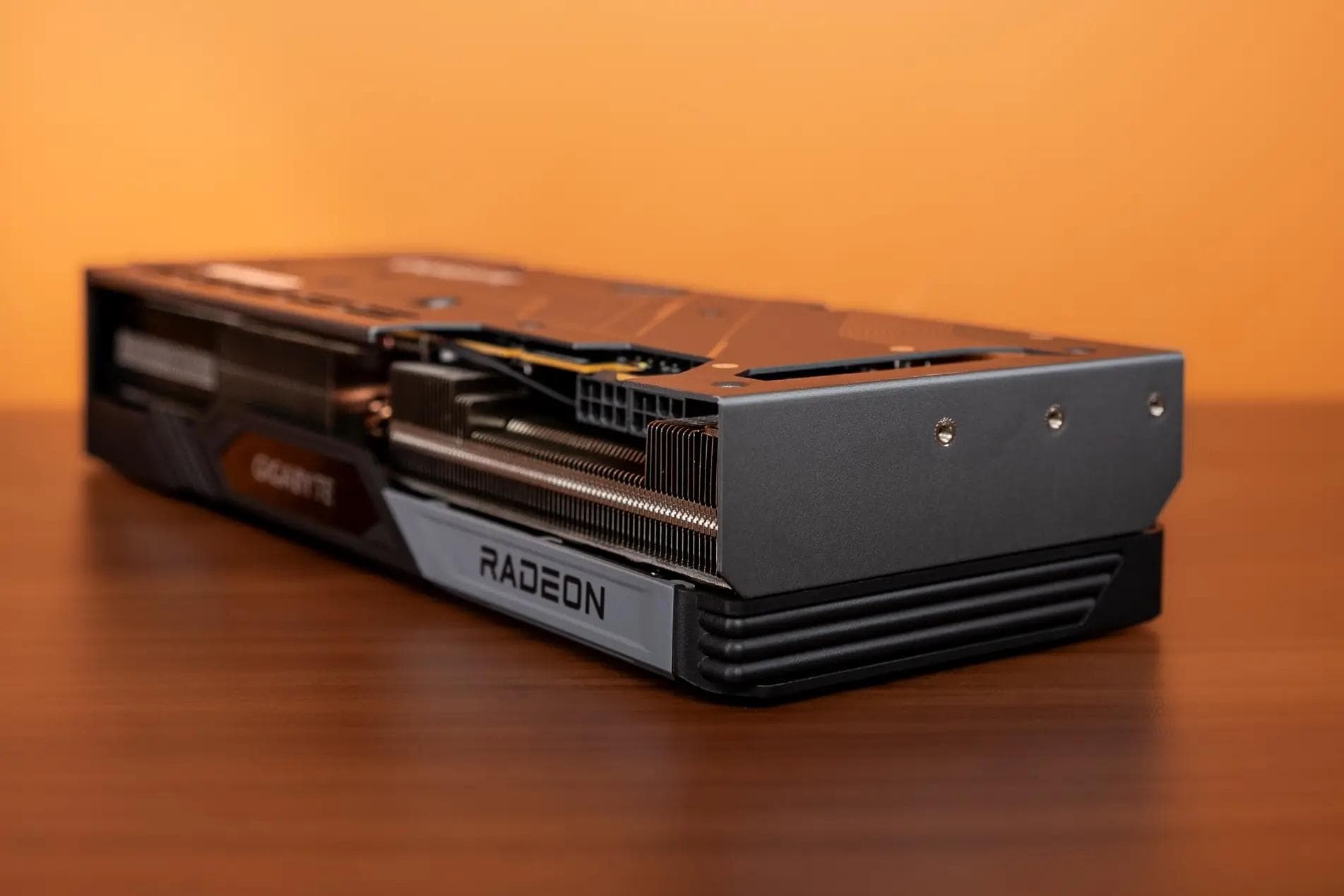 RX 7900 GRE功耗详解：基础功耗260W，推荐电源配置700W以上