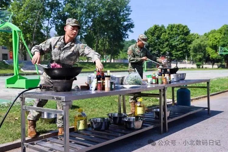 炊事员是干什么工作的？号称全军最强兵种，也是分等级的