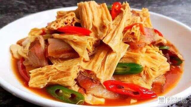 凉拌腐竹怎么拌最好吃？泡发调味有讲究，夏日美味轻松享