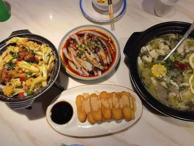 瓦屋山风景区入冬4日游攻略：寻味美食与自然奇观
