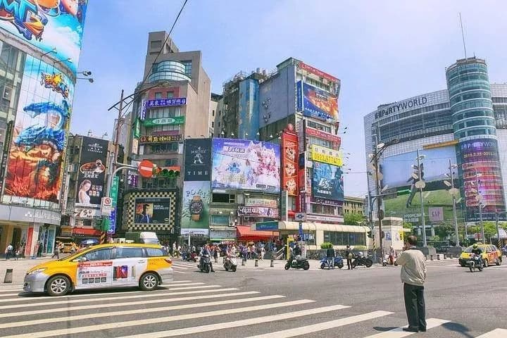 五月天，从音乐工艺品到流量商品