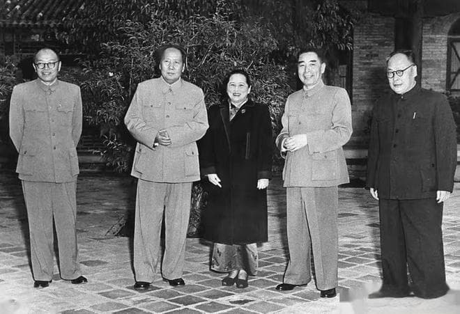 “先生”宋庆龄：一个称谓背后的历史敬意