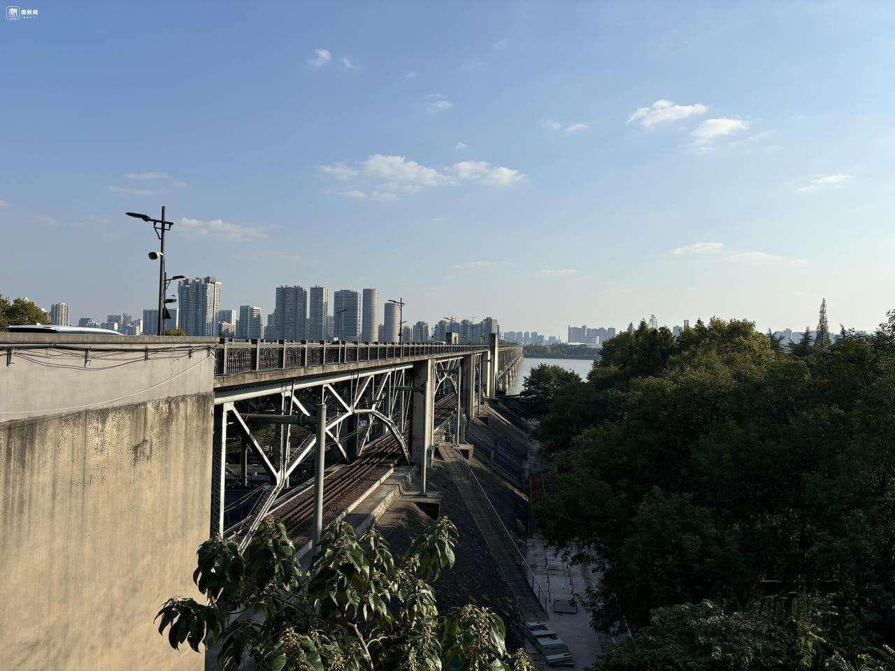 钱塘江大桥：87岁“桥坚强”，树科技丰碑