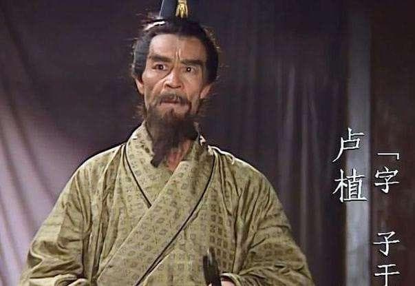 从织席贩履到一代帝王：揭秘刘备如何成为卢植的学生