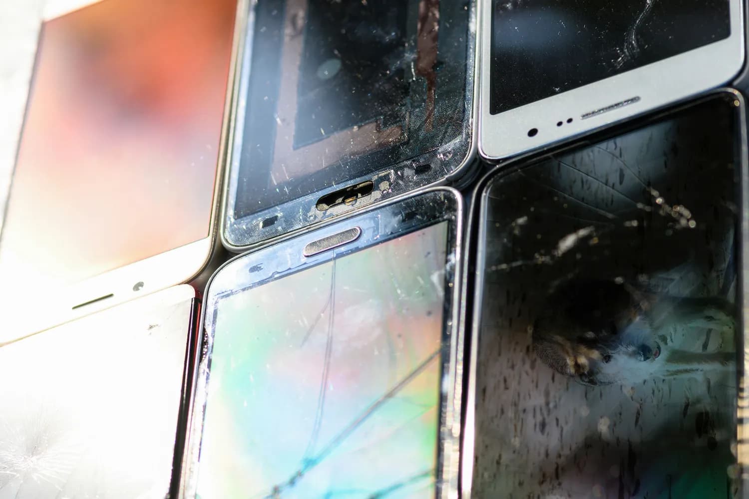 三星Note 7电池爆炸事件：原因、应对与启示