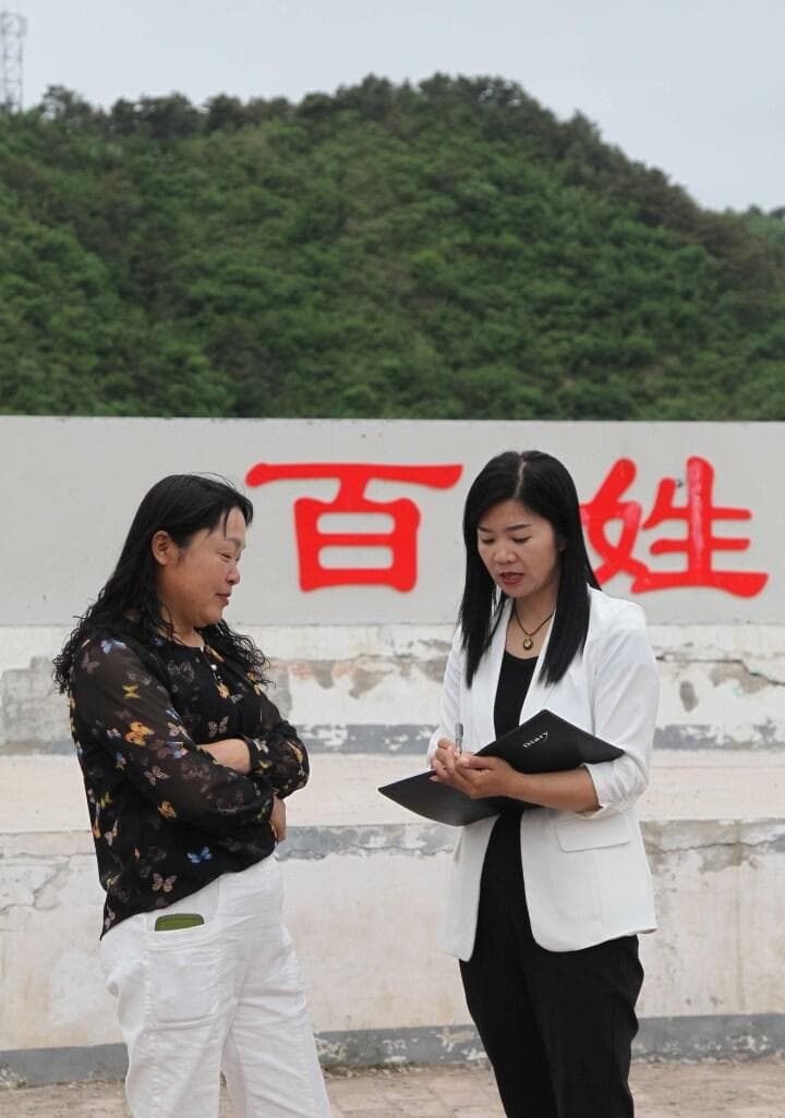 用镜头记录乡村的“家乡代言人”
