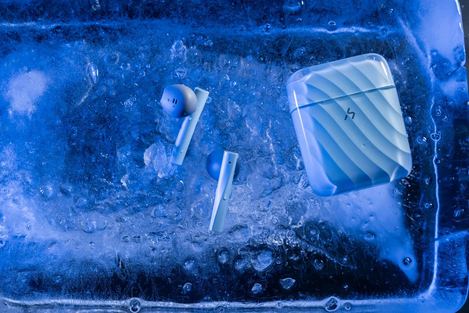 冰袋冷敷：快速降温又便捷，使用注意时间控制