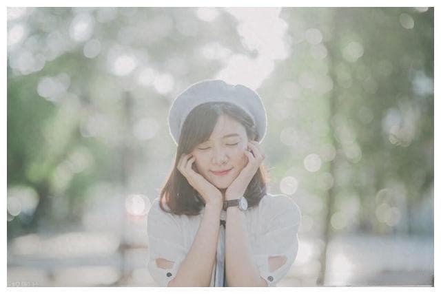 五句话让女生的情感价值拉满：用心理技巧，打造无法抗拒的你