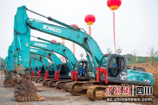成都眉山市域（郊）铁路S5线工程项目眉山段开工