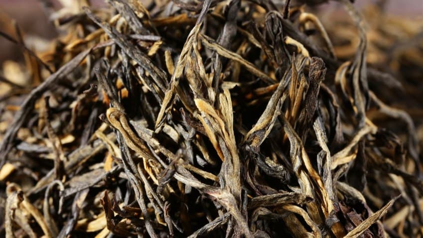 红茶的分类与特点：从正山小种到金骏眉