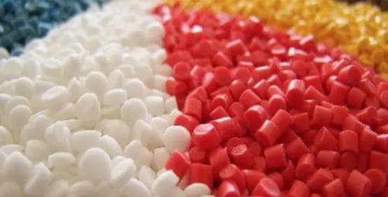 聚氯乙烯是什么？一文详解PVC的结构、用途及性能